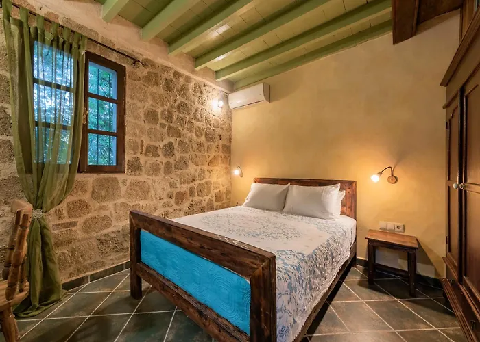 Secret Garden - Old Town - Couples * Rhodes City